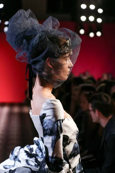 Look 73